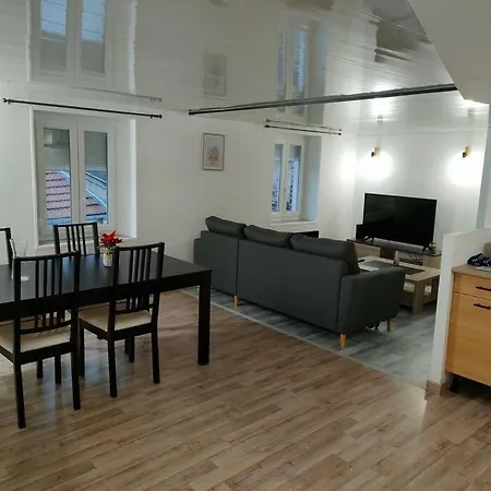 A La Porte Des Vosges *