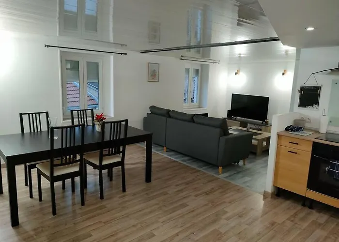 A La Porte Des Vosges *